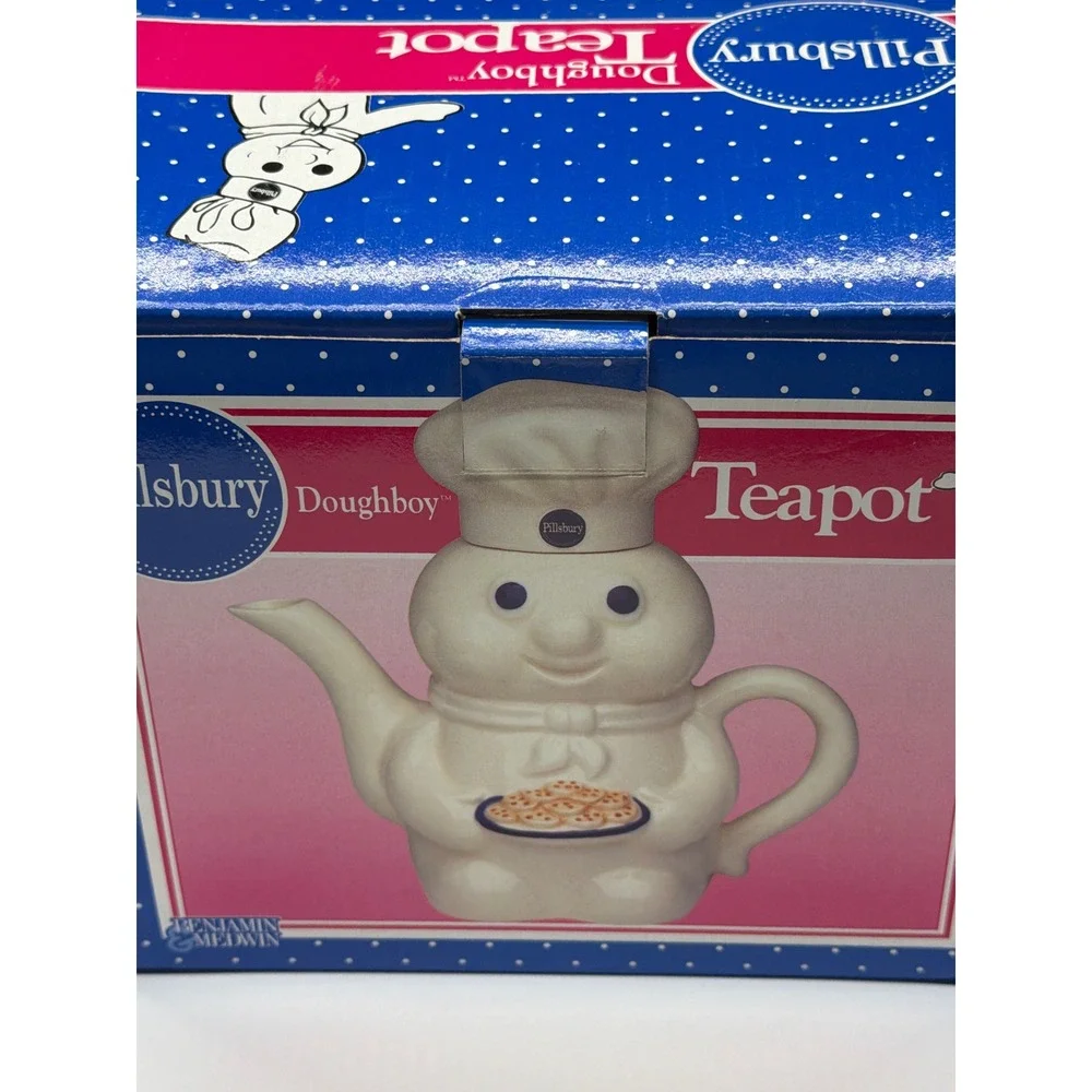 Pillsbury Doughboy Teapot Chef Holding Biscuits Ceramic Kitchen Collectible 1998